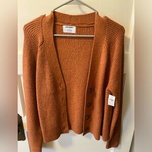 Old navy sweater NWT